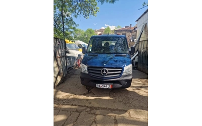 mercedes-benz-sprinter-319 - 2