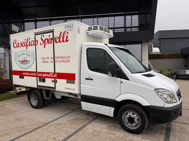 Mercedes-Benz Sprinter 413 CDI Хладилен + ток Клима 3.42м. до 3.5т. - автомобили, коли, обяви за нови и употребявани 1