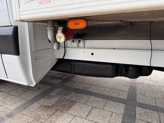 Mercedes-Benz Sprinter 413 CDI Хладилен + ток Клима 3.42м. до 3.5т. - автомобили, коли, обяви за нови и употребявани 4