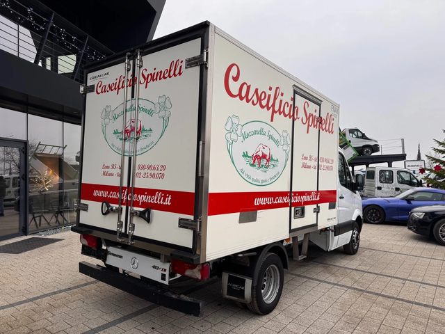 Mercedes-Benz Sprinter 413 CDI Хладилен + ток Клима 3.42м. до 3.5т. - автомобили, коли, обяви за нови и употребявани 7