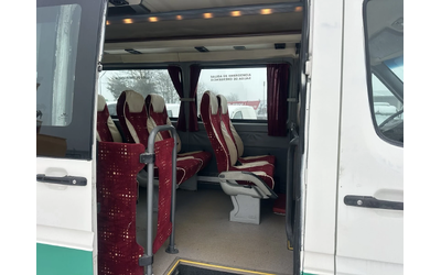 Mercedes-Benz Sprinter 413 - автомобили, коли, обяви за нови и употребявани 8