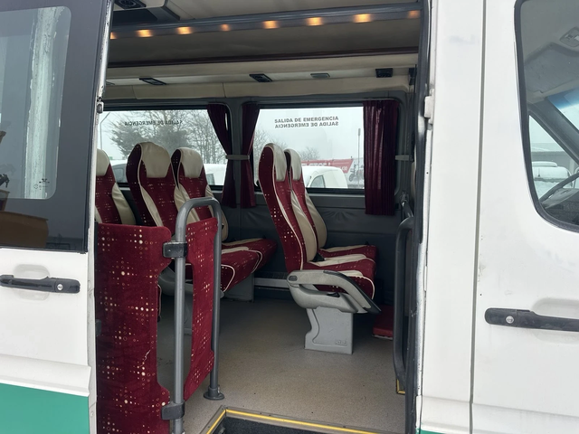 Mercedes-Benz Sprinter 413 - автомобили, коли, обяви за нови и употребявани 8