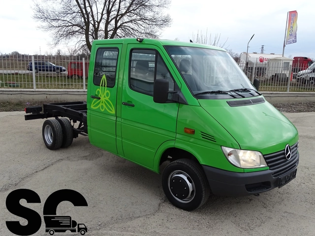 Mercedes-Benz Sprinter 413 * * * ШАСИ * * * 7 места* * * - автомобили, коли, обяви за нови и употребявани 0