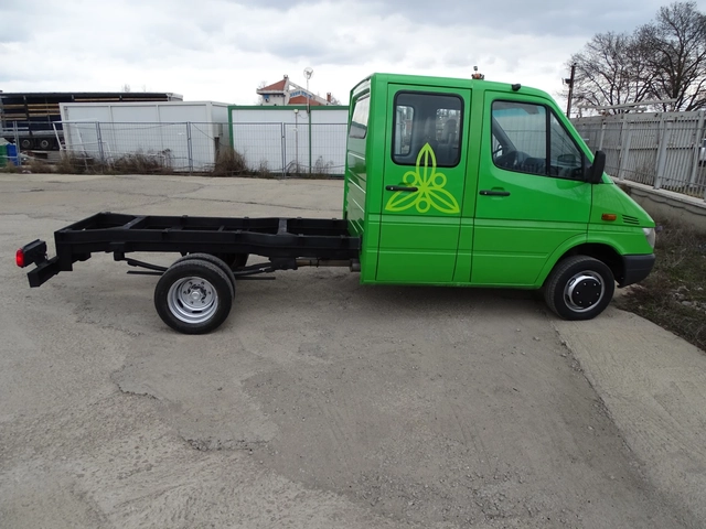 Mercedes-Benz Sprinter 413 * * * ШАСИ * * * 7 места* * * - автомобили, коли, обяви за нови и употребявани 6
