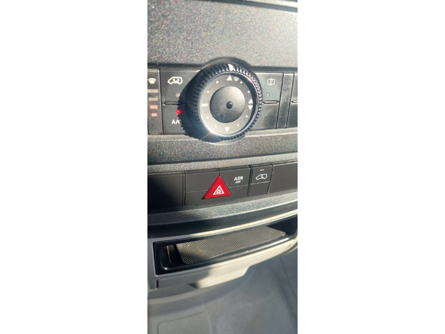 Mercedes-Benz Sprinter 416 2.2 CDI клима уникат - автомобили, коли, обяви за нови и употребявани 10