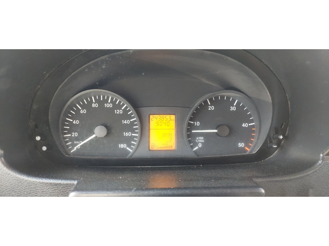 Mercedes-Benz Sprinter 418 3.0 cdi клима - автомобили, коли, обяви за нови и употребявани 10