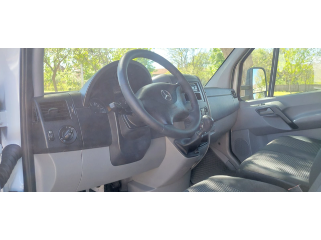 Mercedes-Benz Sprinter 418 3.0 cdi клима - автомобили, коли, обяви за нови и употребявани 9
