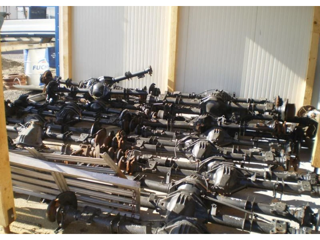 Mercedes-Benz Sprinter НА ЧАСТИ - автомобили, коли, обяви за нови и употребявани 8