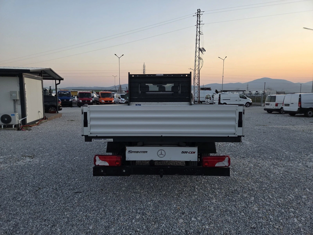 Mercedes-Benz Sprinter 511 CDI, Климатик, До 3.5 тона, 4.30 метра - автомобили, коли, обяви за нови и употребявани 3