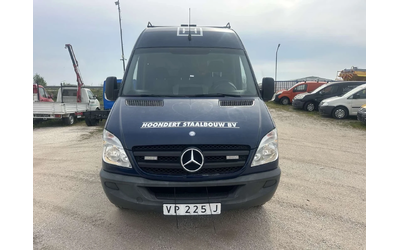 mercedes-benz-sprinter-516 - 2