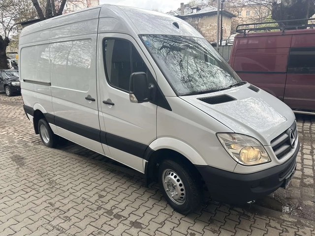 Mercedes-Benz Sprinter 516 2.2CDi - автомобили, коли, обяви за нови и употребявани 1