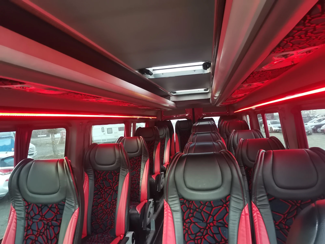 Mercedes-Benz Sprinter 518 3.0-АВТОБУС 22+ 1 МЕСТА - автомобили, коли, обяви за нови и употребявани 10