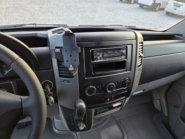 Mercedes-Benz Sprinter 518 Клима, До 3.5 тона - автомобили, коли, обяви за нови и употребявани 10