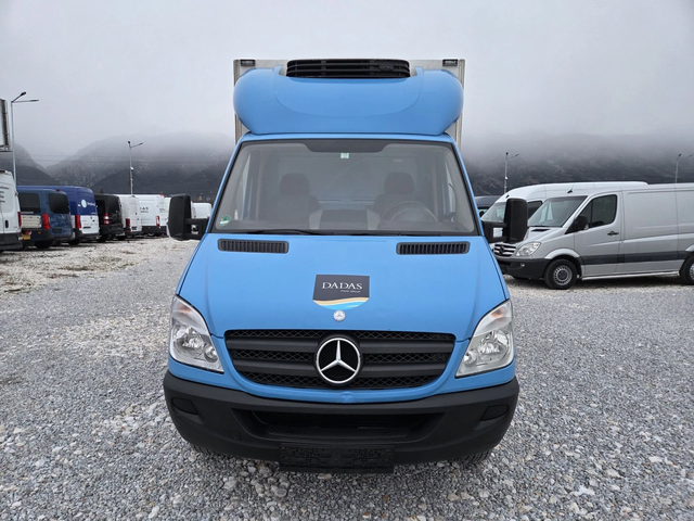 Mercedes-Benz Sprinter 519 CDI, Хладилен, До 3.5 тона, Ток, Клима - автомобили, коли, обяви за нови и употребявани 7