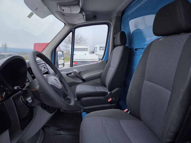 Mercedes-Benz Sprinter 519 CDI, Хладилен, До 3.5 тона, Ток, Клима - автомобили, коли, обяви за нови и употребявани 8