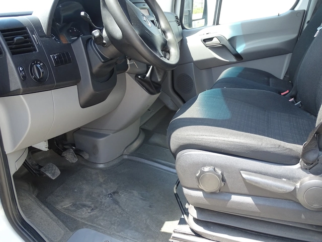 Mercedes-Benz Sprinter 519 * * * кат  С * * * - автомобили, коли, обяви за нови и употребявани 9