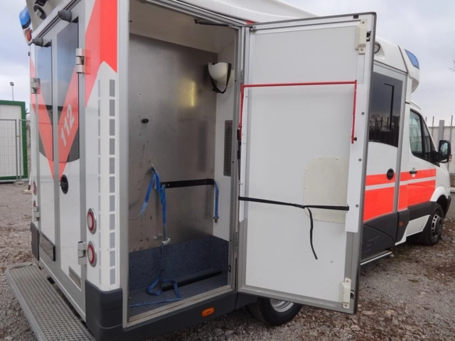 Mercedes-Benz Sprinter 519CDI - автомобили, коли, обяви за нови и употребявани 6