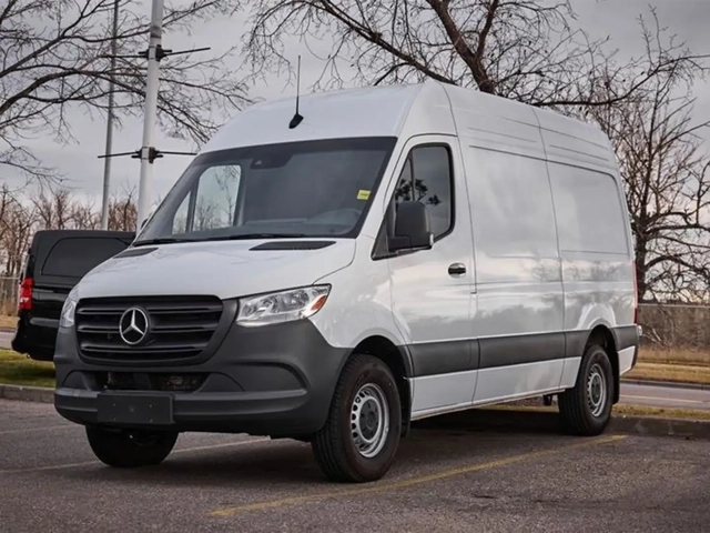 Mercedes-Benz Sprinter Cargo Van 2500 Standard Roof Diesel - автомобили, коли, обяви за нови и употребявани 1