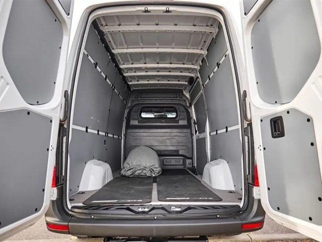 Mercedes-Benz Sprinter Cargo Van 2500 Standard Roof Diesel - автомобили, коли, обяви за нови и употребявани 5
