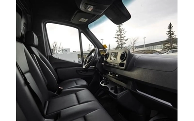 Mercedes-Benz Sprinter Cargo Van 2500 Standard Roof Diesel - автомобили, коли, обяви за нови и употребявани 7