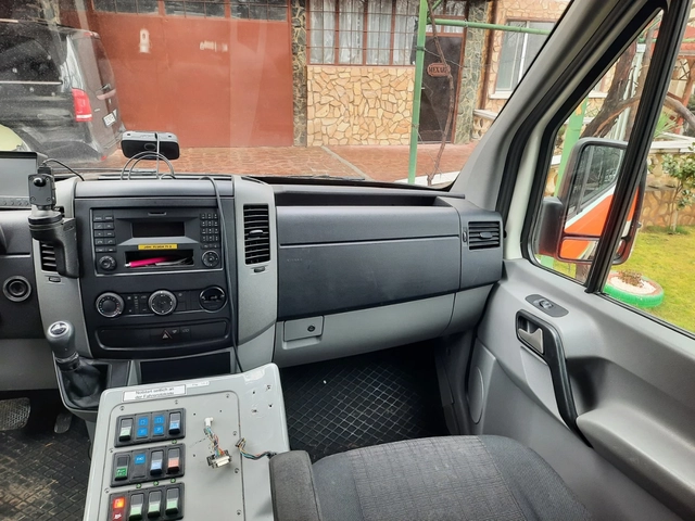 Mercedes-Benz Sprinter 2.2 DISEL - автомобили, коли, обяви за нови и употребявани 11