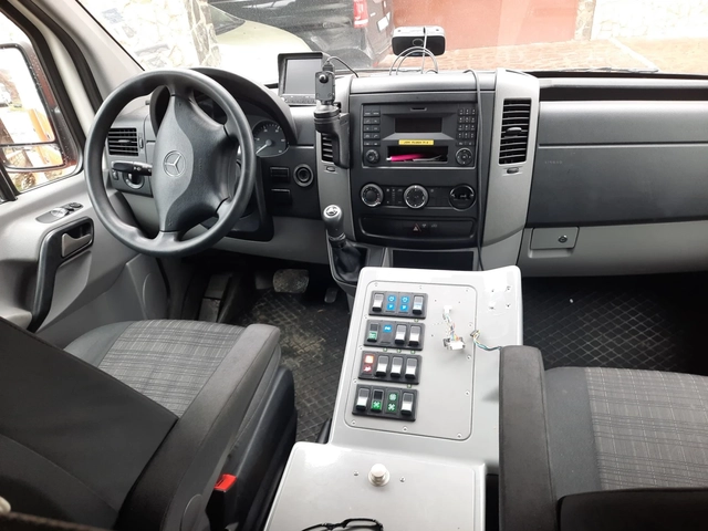 Mercedes-Benz Sprinter 2.2 DISEL - автомобили, коли, обяви за нови и употребявани 7
