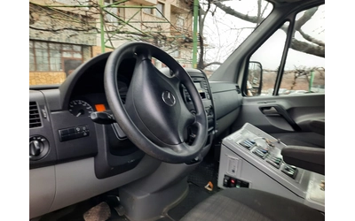 Mercedes-Benz Sprinter 2.2 DISEL - автомобили, коли, обяви за нови и употребявани 8