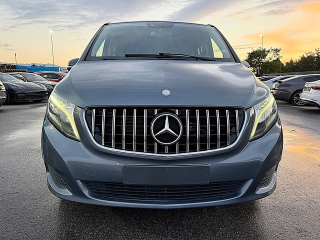 Mercedes-Benz V 220 ПРОДАДЕНА !!! - автомобили, коли, обяви за нови и употребявани 0