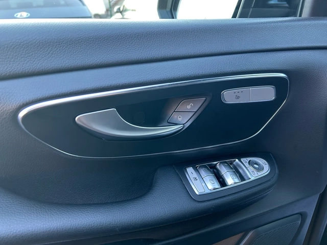 Mercedes-Benz V 250 4Matic* Long* Ел. врати - автомобили, коли, обяви за нови и употребявани 14