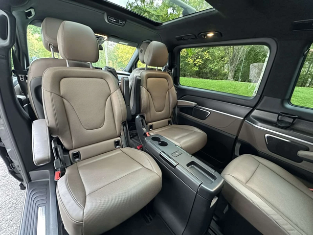 Mercedes-Benz V 300 d / 4-MATIC/ AMG OPTIC / ГАРАНЦИОНЕН - автомобили, коли, обяви за нови и употребявани 12