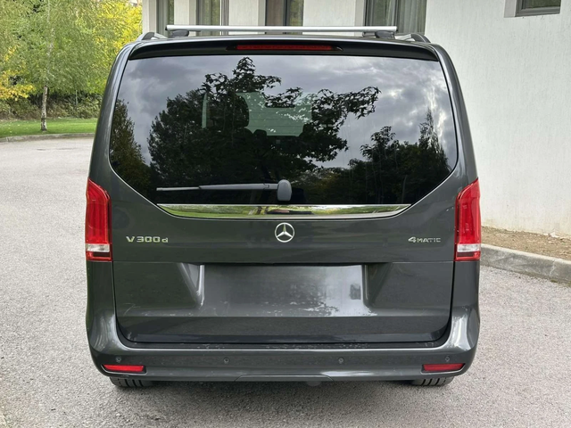 Mercedes-Benz V 300 d / 4-MATIC/ AMG OPTIC / ГАРАНЦИОНЕН - автомобили, коли, обяви за нови и употребявани 5