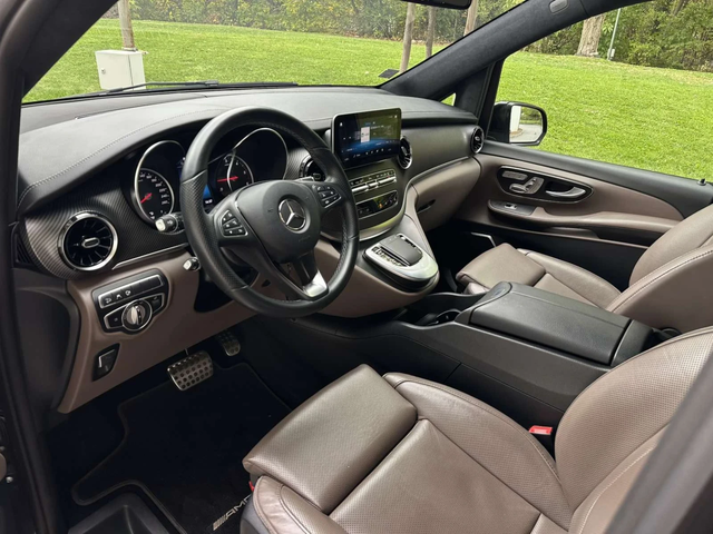 Mercedes-Benz V 300 d / 4-MATIC/ AMG OPTIC / ГАРАНЦИОНЕН - автомобили, коли, обяви за нови и употребявани 8