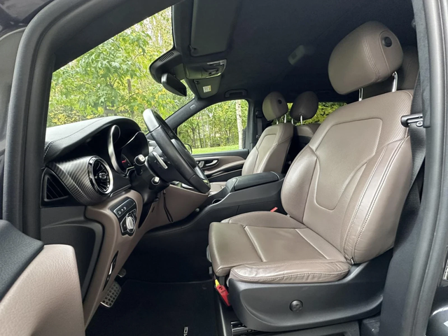 Mercedes-Benz V 300 d / 4-MATIC/ AMG OPTIC / ГАРАНЦИОНЕН - автомобили, коли, обяви за нови и употребявани 9