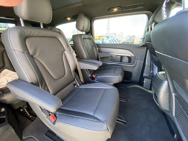 Mercedes-Benz V 300 - автомобили, коли, обяви за нови и употребявани 9