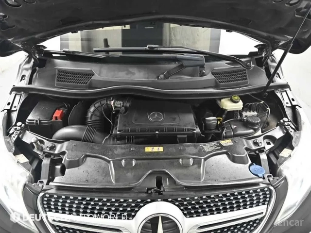 Mercedes-Benz V 300 VIP / МАСАЖ / ОБДУХ / TV / - автомобили, коли, обяви за нови и употребявани 4
