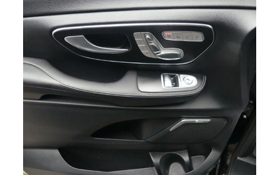 Mercedes-Benz V 300d 4Matic AMG L - автомобили, коли, обяви за нови и употребявани 9