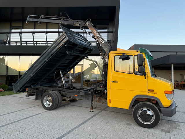 Mercedes-Benz Vario 815d Самосвал + кран Hiab 035-2 3.70м. - автомобили, коли, обяви за нови и употребявани 1
