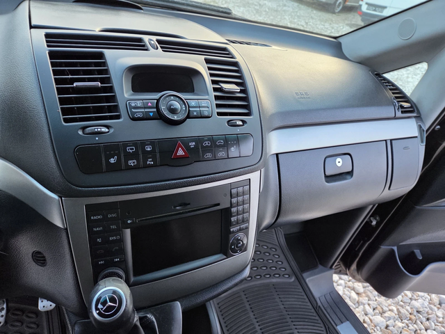 Mercedes-Benz Viano 3.0 CDI, 7местен, LED, НАВИ /ЛИЗИНГ - автомобили, коли, обяви за нови и употребявани 13