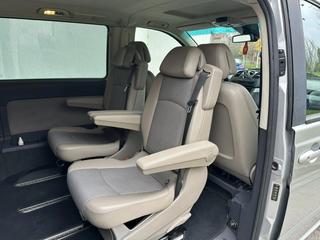 Mercedes-Benz Viano 2.2CDI - автомобили, коли, обяви за нови и употребявани 11
