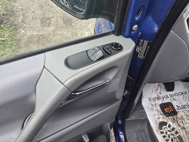 Mercedes-Benz Viano VIT0 111/2.2CDI, 9места, Климатик, Дълга база - автомобили, коли, обяви за нови и употребявани 6