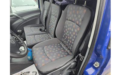 Mercedes-Benz Viano VIT0 111/2.2CDI, 9места, Климатик, Дълга база - автомобили, коли, обяви за нови и употребявани 8