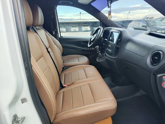 Mercedes-Benz Vito MAYBACH* 9MESTA* LONG* CAMERA* LEDD* PODGREV* LIZI - автомобили, коли, обяви за нови и употребявани 7