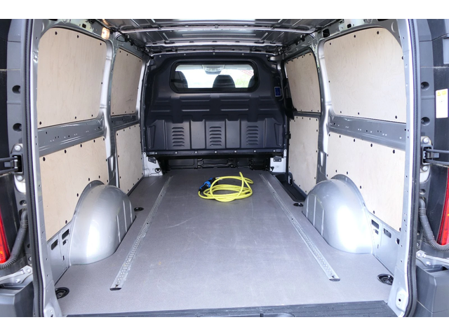 Mercedes-Benz Vito eVito - автомобили, коли, обяви за нови и употребявани 11