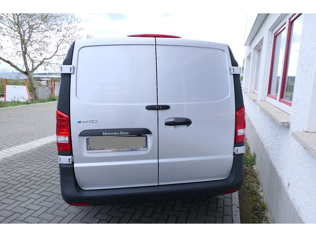 Mercedes-Benz Vito eVito - автомобили, коли, обяви за нови и употребявани 3