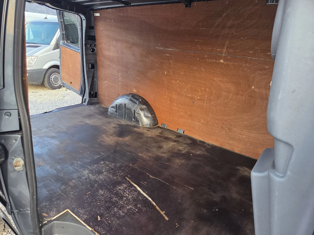 Mercedes-Benz Vito 122 CDI, V6, Макси, Автомат, Климатик, Нави - автомобили, коли, обяви за нови и употребявани 13