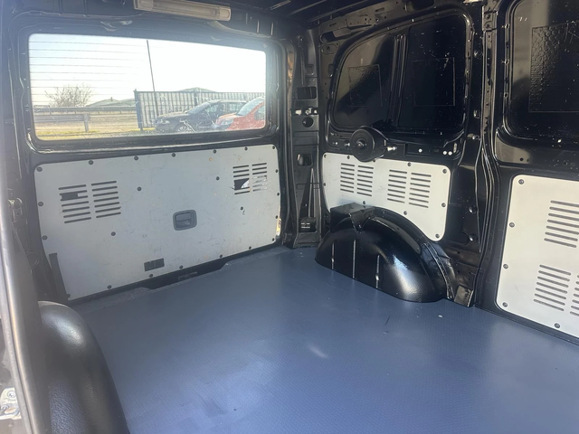 Mercedes-Benz Vito - автомобили, коли, обяви за нови и употребявани 7