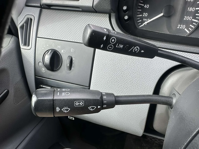 Mercedes-Benz Vito - автомобили, коли, обяви за нови и употребявани 15