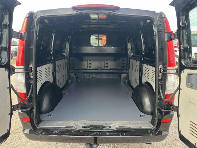 Mercedes-Benz Vito - автомобили, коли, обяви за нови и употребявани 6