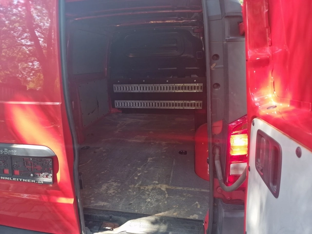 Mercedes-Benz Vito 114 - автомобили, коли, обяви за нови и употребявани 5