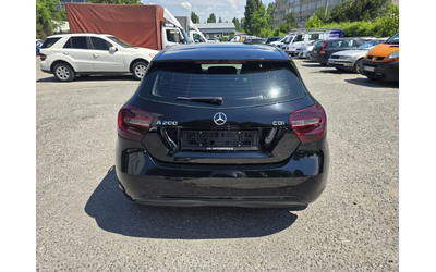 Mercedes-Benz W100 136 к.с. - автомобили, коли, обяви за нови и употребявани 4